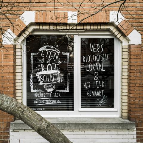 <p>Window art commissioned by the amazing chef Goretti Tack.</p>
