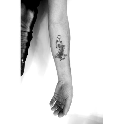 <p>Thank you Vos for adopting this Fox ;-)<br>More little fox flashes can be found in my available designs !</p>